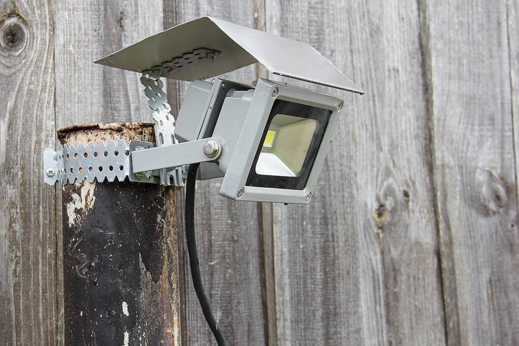 Светодиодные светильники уличного освещения – выбор и установка