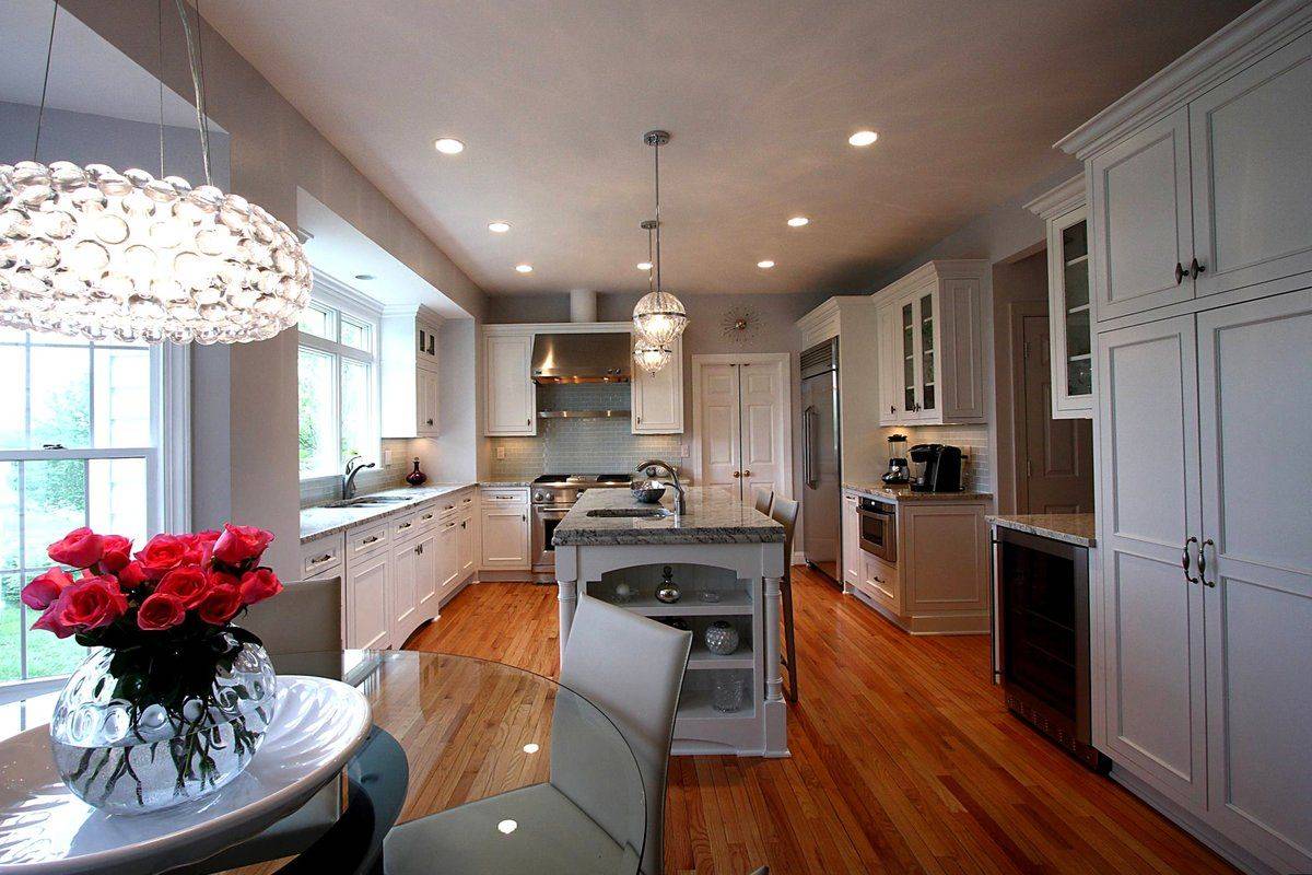 Как разделить кухню и гостинную: свет в гостинной совмещенной с кухней, как зонировать в студии