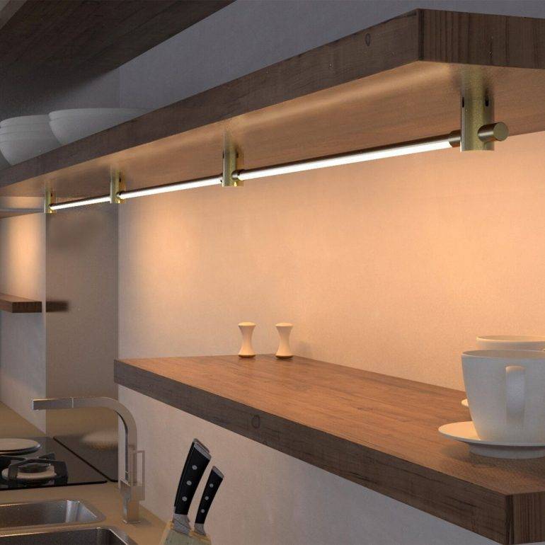 Как сделать подсветку рабочей зоны на кухне светодиодной лентой.