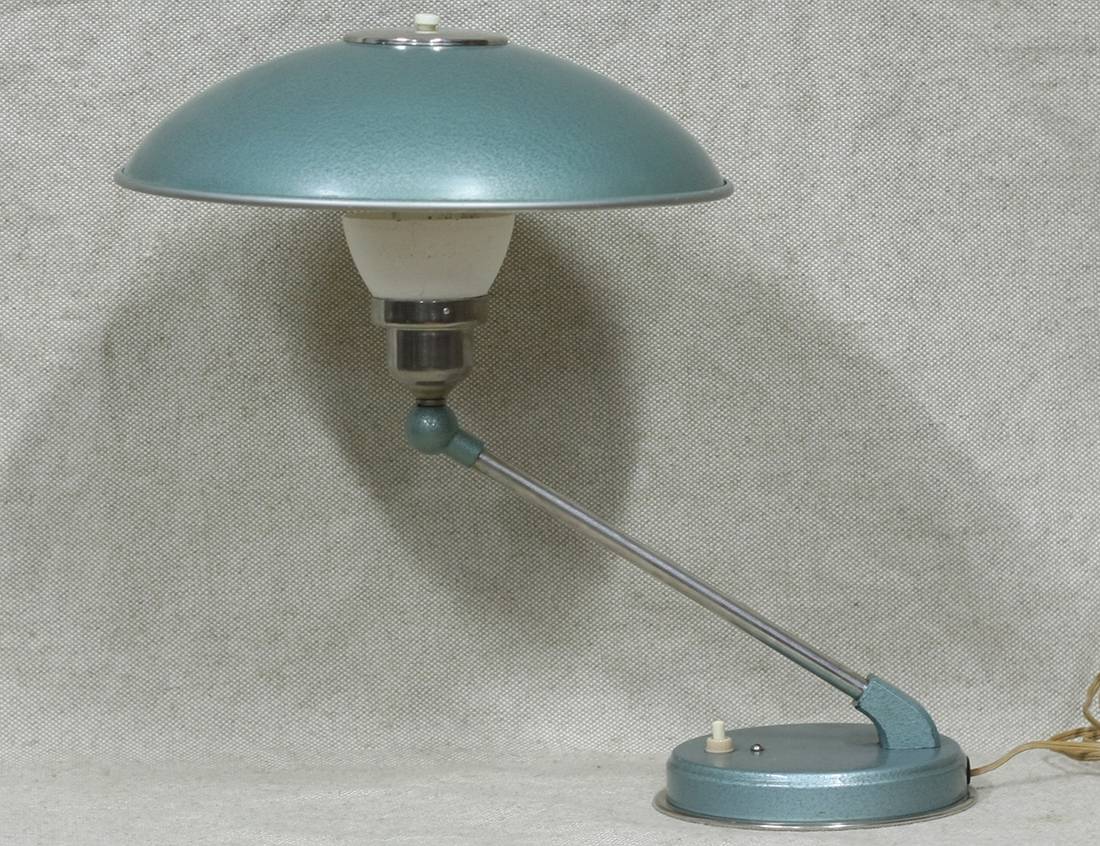 Правила выбора настольных ламп и рекомендации по расположению на рабочем столе