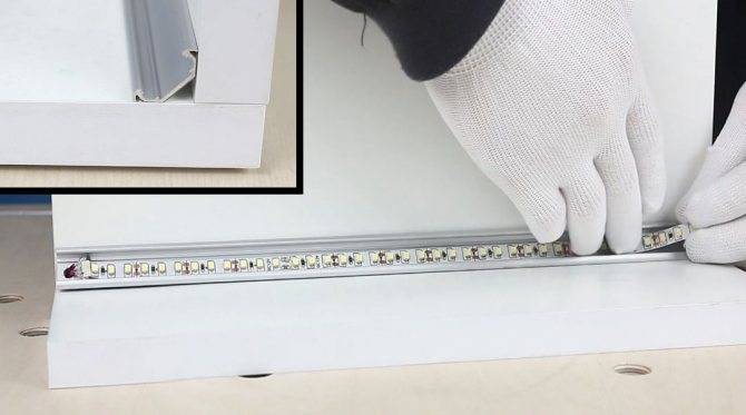 Как установить светодиодную ленту на потолок своими руками