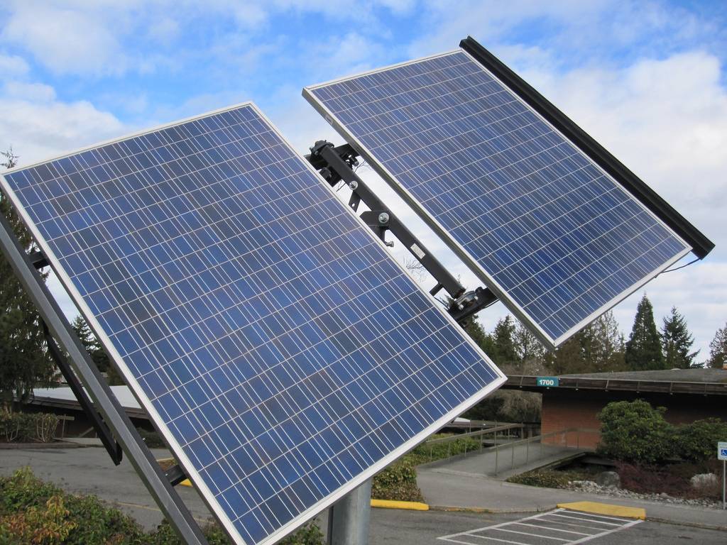 Как выбрать солнечную батарею для дачи