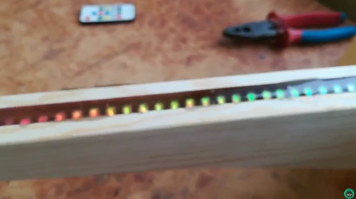 Как сделать люстру из светодиодной ленты своими руками