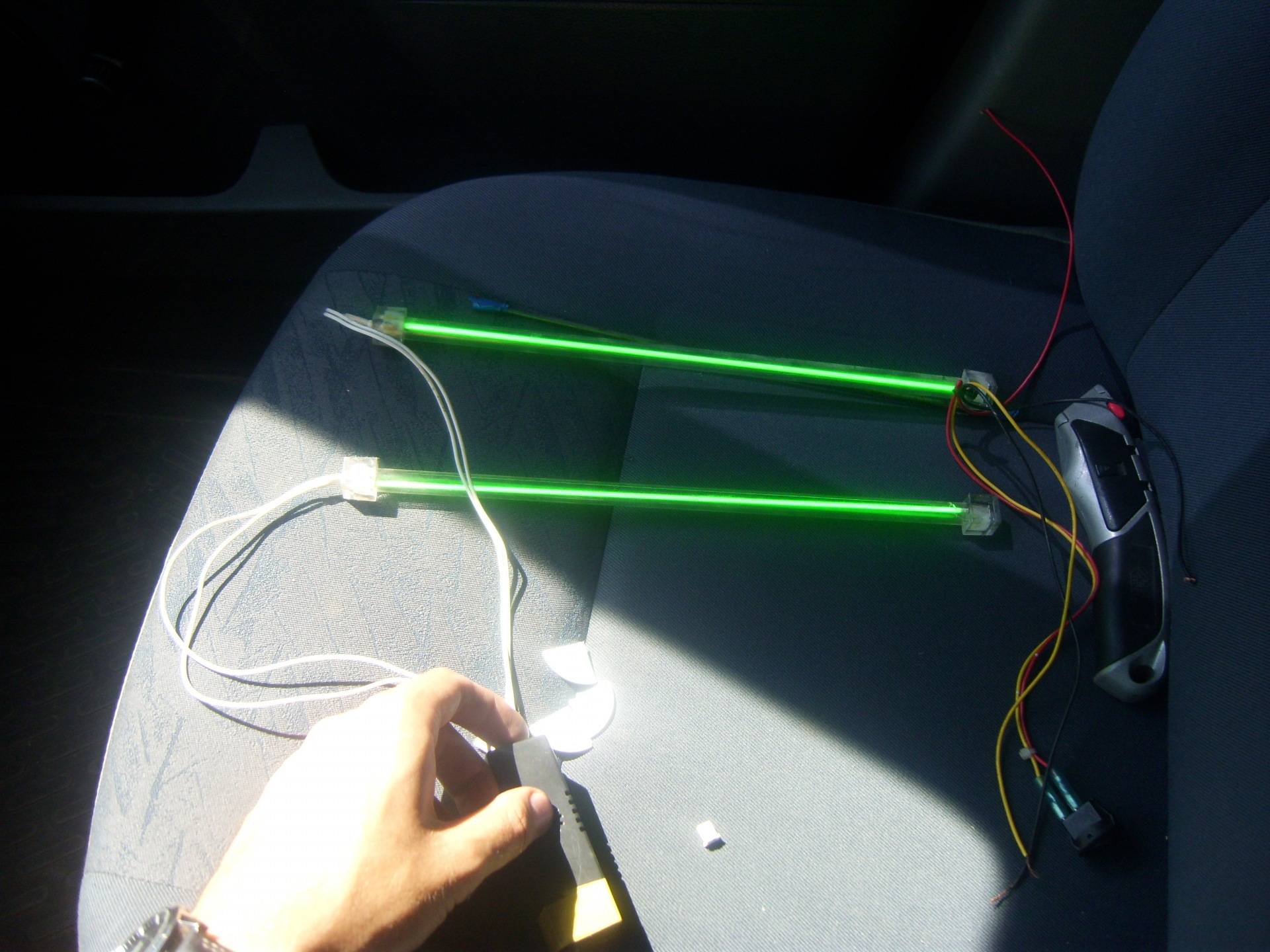 Подключение светодиодной ленты на 12 вольт в автомобиле