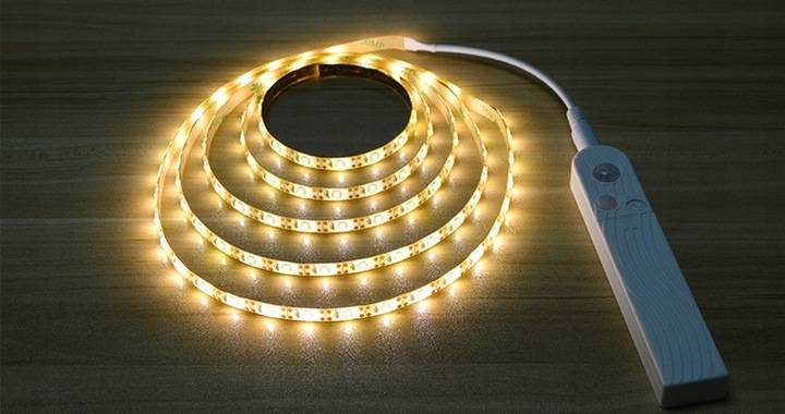 Светодиодный светильник на батарейках – настольная лампа для дома
