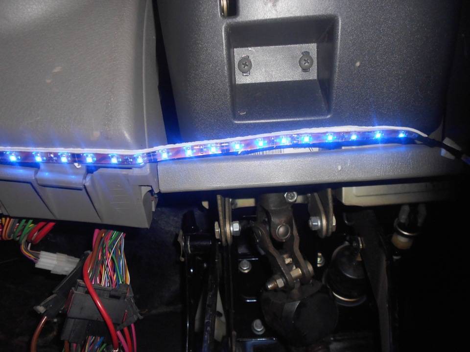 Как правильно подключить светодиодную ленту в автомобиле