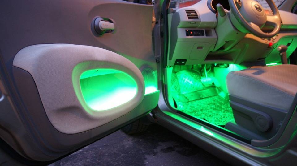 Как подключить и установить светодиодную ленту в машине