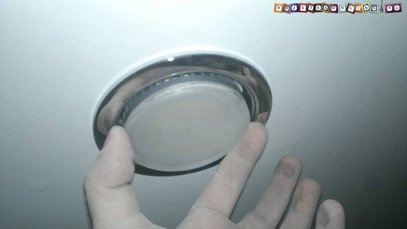 ✅ как снять точечный светильник с натяжного потолка - novostroikbr.ru