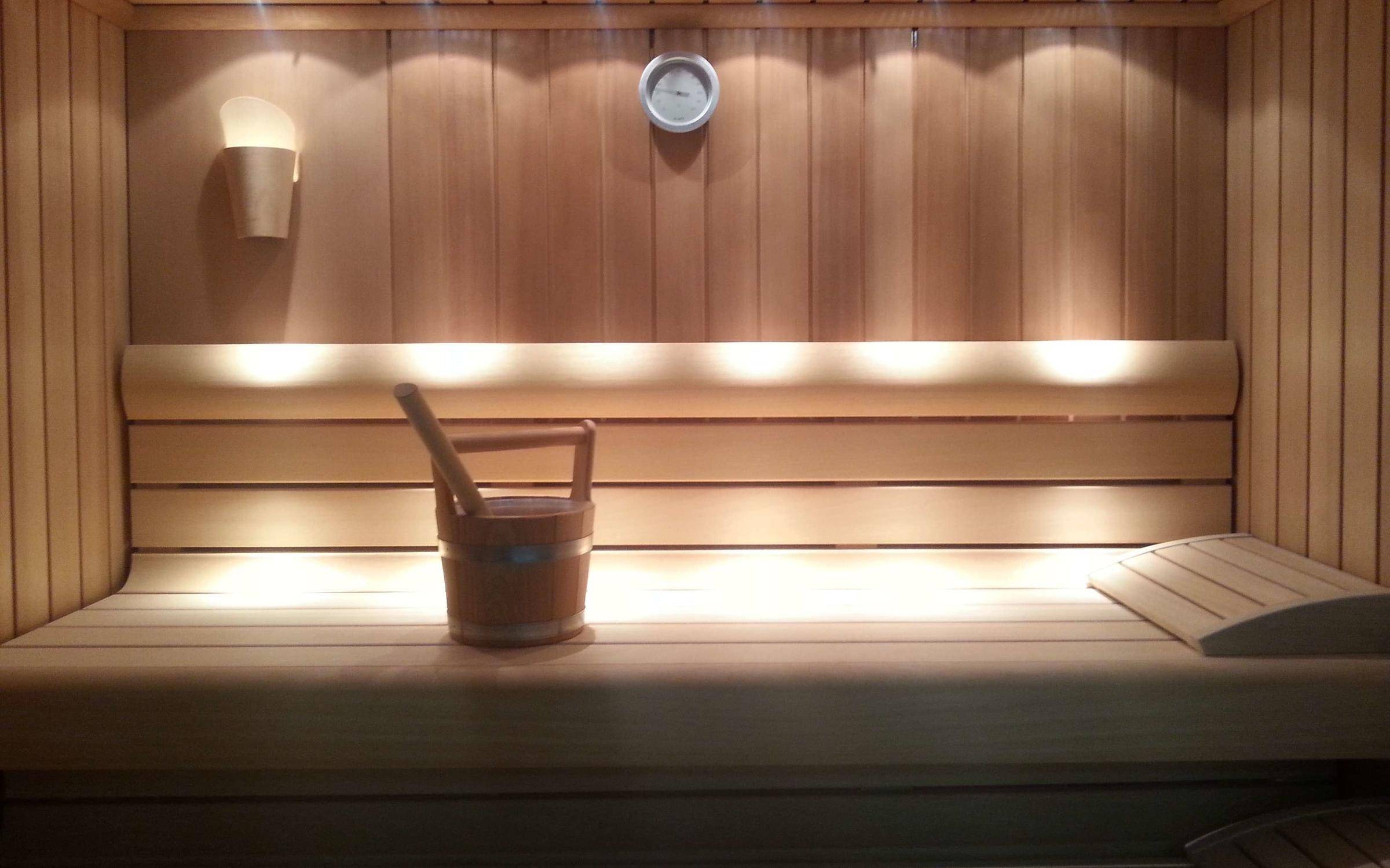 Правила освещения в бане - выбираем надёжные и безопасные светильники